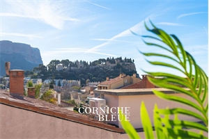 t3 à la vente -   13260  CASSIS, surface 76 m2 vente t3 - UBI420863332